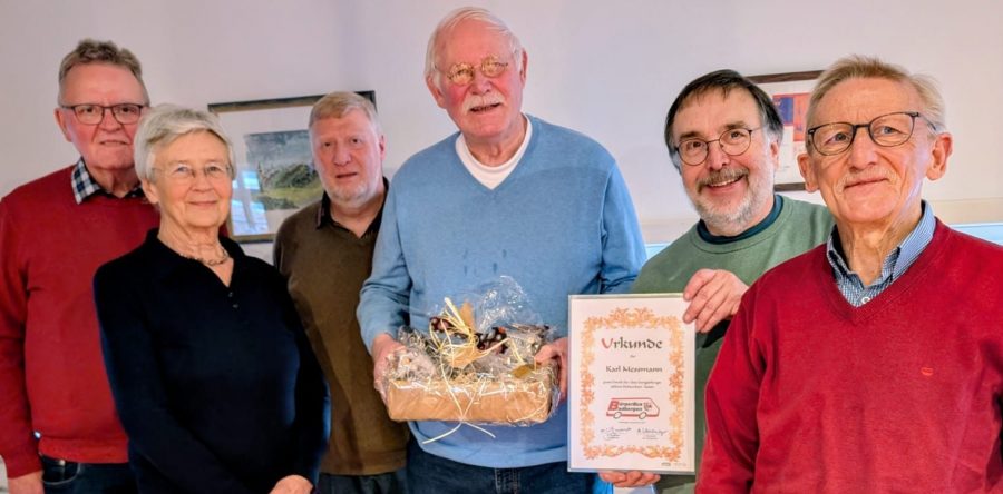 Karl Messmann als Bürgerbusfahrer verabschiedet